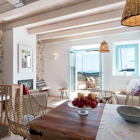 Holiday home Calmina