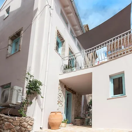 Holiday home Calmina